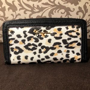 Jessica Simpson Wallet